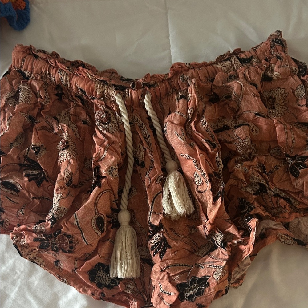 Ulla Johnson peach floral drawstring cover-up shorts size M